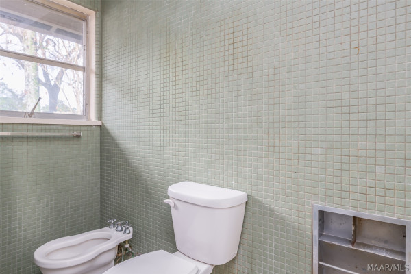 2307 Allendale Place