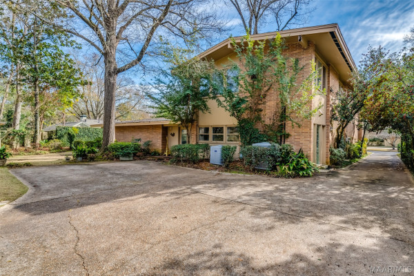 2307 Allendale Place