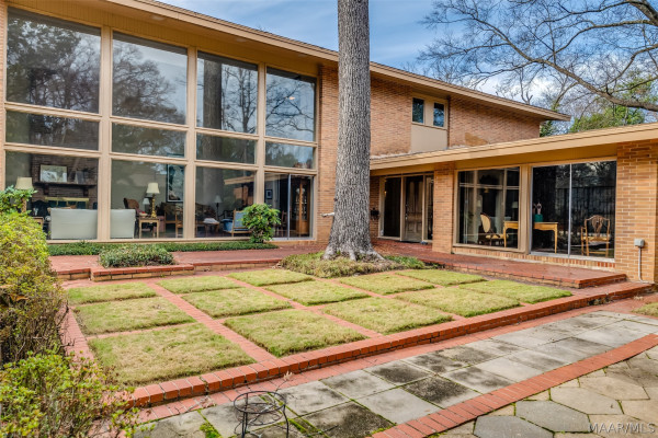 2307 Allendale Place