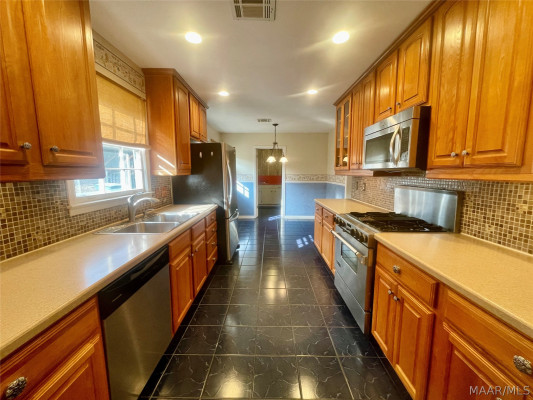 3424 Sommerville Drive