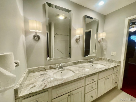 3424 Sommerville Drive