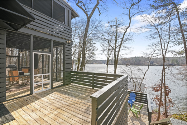1413 RIVER Road