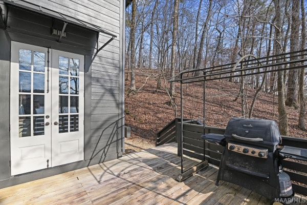 1413 RIVER Road