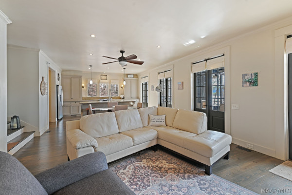 1413 RIVER Road