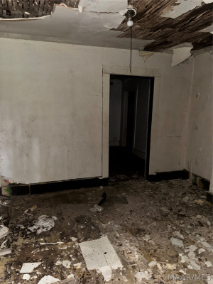 1117 CONGRESS Street