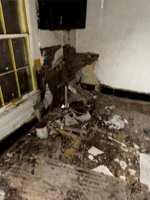 1117 CONGRESS Street