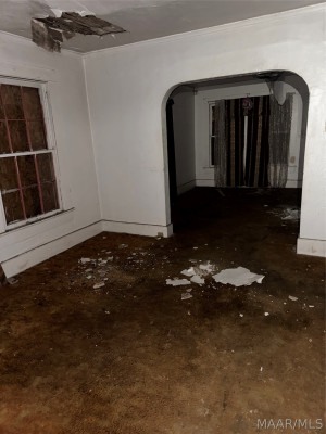 1117 CONGRESS Street