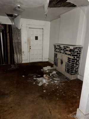 1117 CONGRESS Street