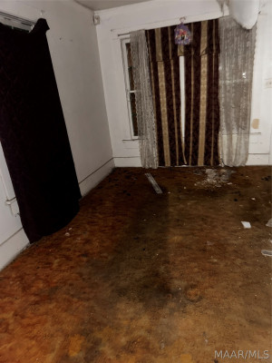 1117 CONGRESS Street