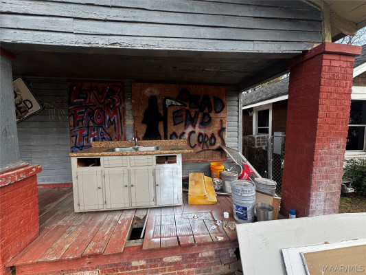 1117 CONGRESS Street