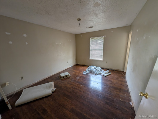 4235 Burtonway Drive