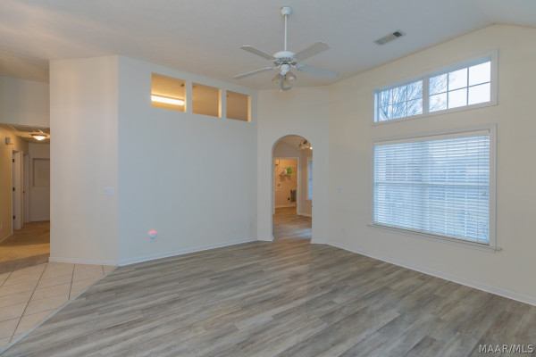 7233 Heathermoore Loop