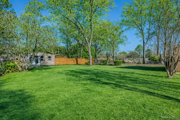 104 Tuckabatchee Court