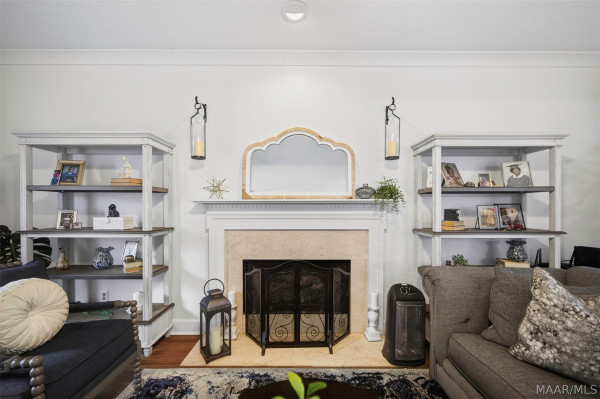 1410 Glen Grattan Drive