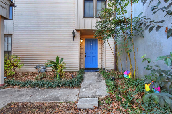 2746 Bonnie Crest Court