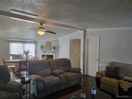 1813 County road 117 Road