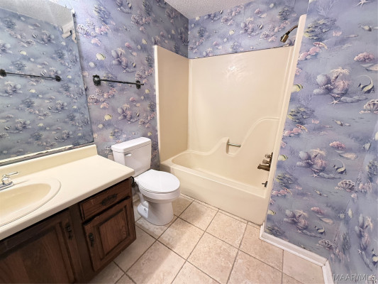 6212 Willow Glen Drive