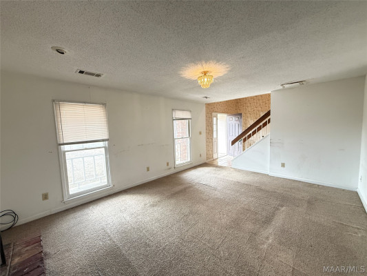 6212 Willow Glen Drive