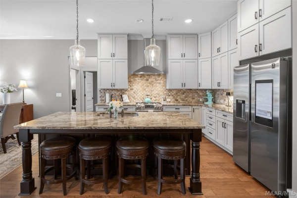 9536 Crescent Lodge Drive