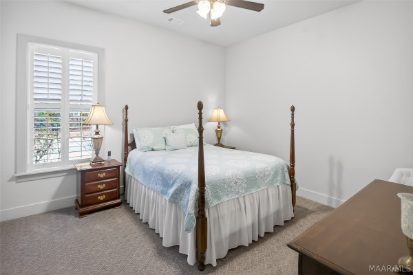 9536 Crescent Lodge Drive