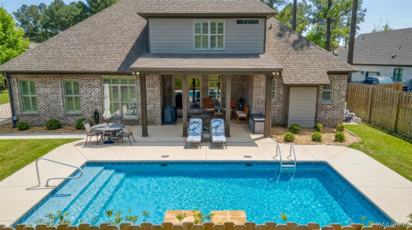 9536 Crescent Lodge Drive