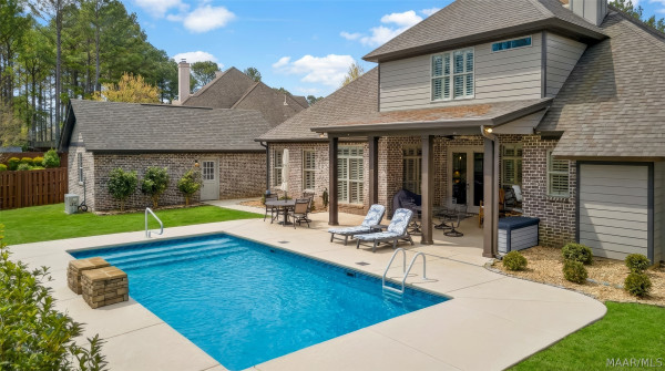 9536 Crescent Lodge Drive