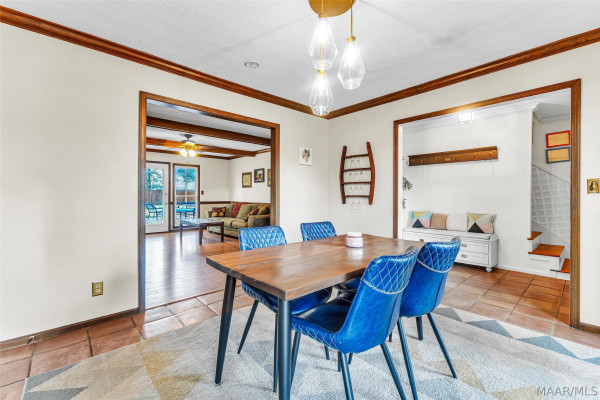 4349 WHITE ACRES Road