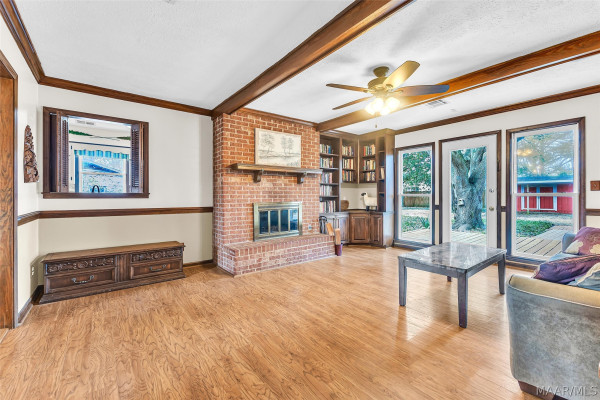 4349 WHITE ACRES Road