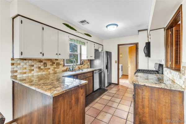 4349 WHITE ACRES Road