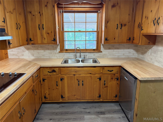 932 Green Forest Drive