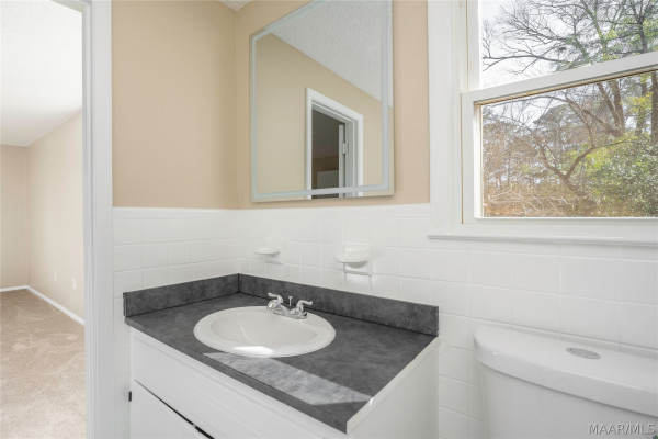 3716 Dalraida Terrace