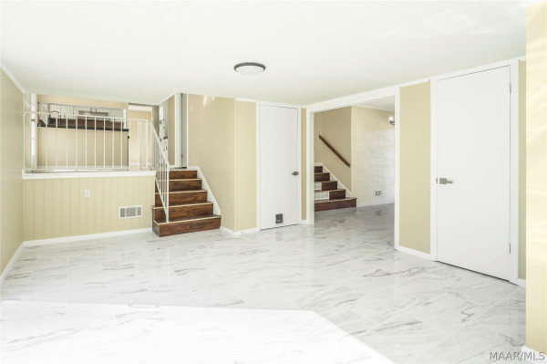 3716 Dalraida Terrace