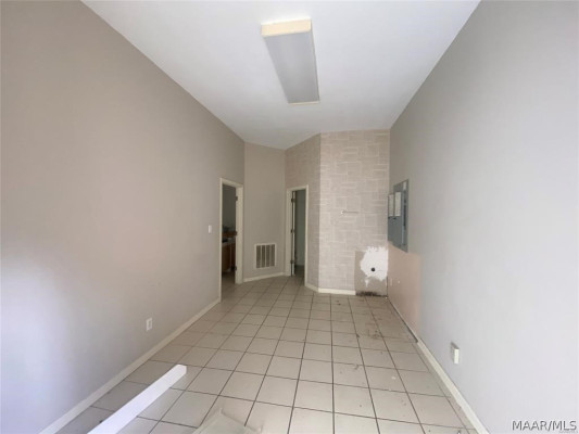 732 Whitehall Parkway