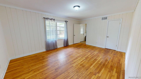 1835 Hill Hedge Drive