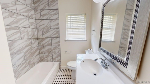 1835 Hill Hedge Drive