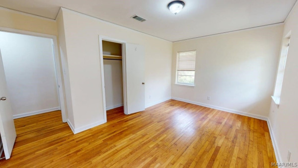 1835 Hill Hedge Drive