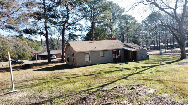 3104 Redbud Drive