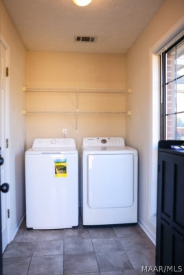 7100 Buckram Oak Drive