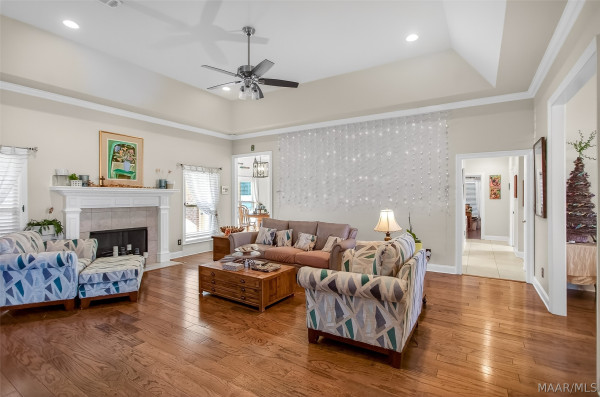 9700 Lochfield Drive