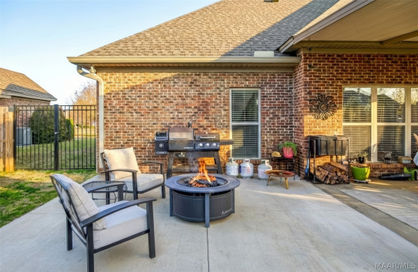 9700 Lochfield Drive