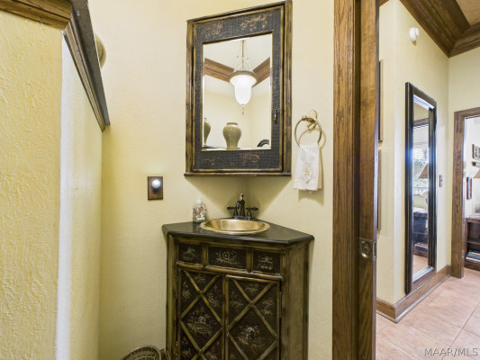 721 County Road 21 Road S