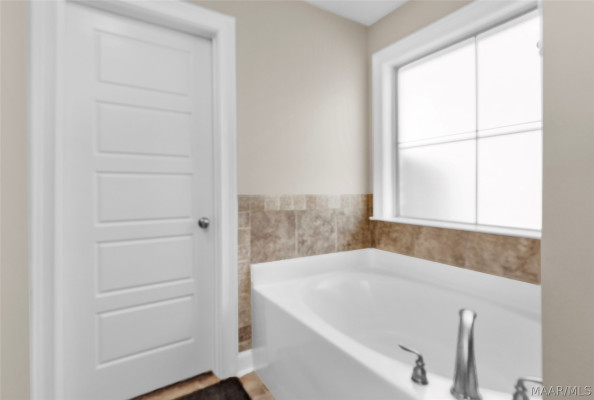 8240 Ryan Ridge Loop