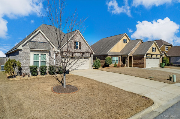 8240 Ryan Ridge Loop