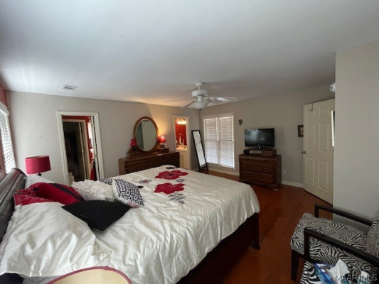 3650 Southview Avenue