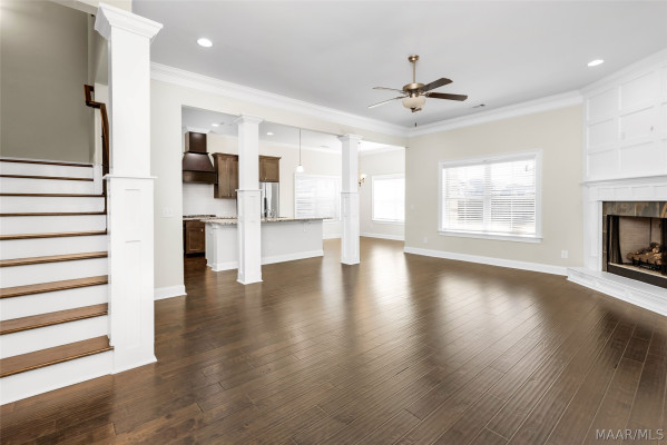 8621 Melbourne Circle