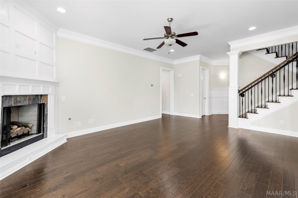 8621 Melbourne Circle