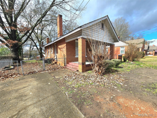 404 CAPITOL Parkway