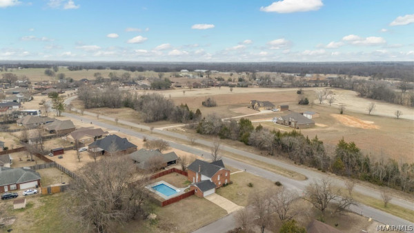 7260 ROLLING HILLS Boulevard