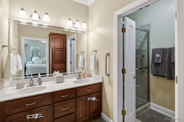 526 Ashton Oak Drive