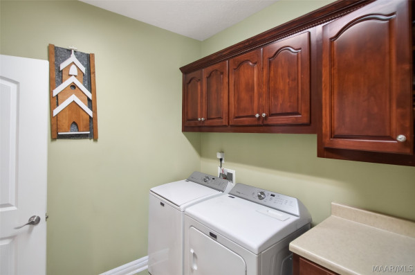 526 Ashton Oak Drive